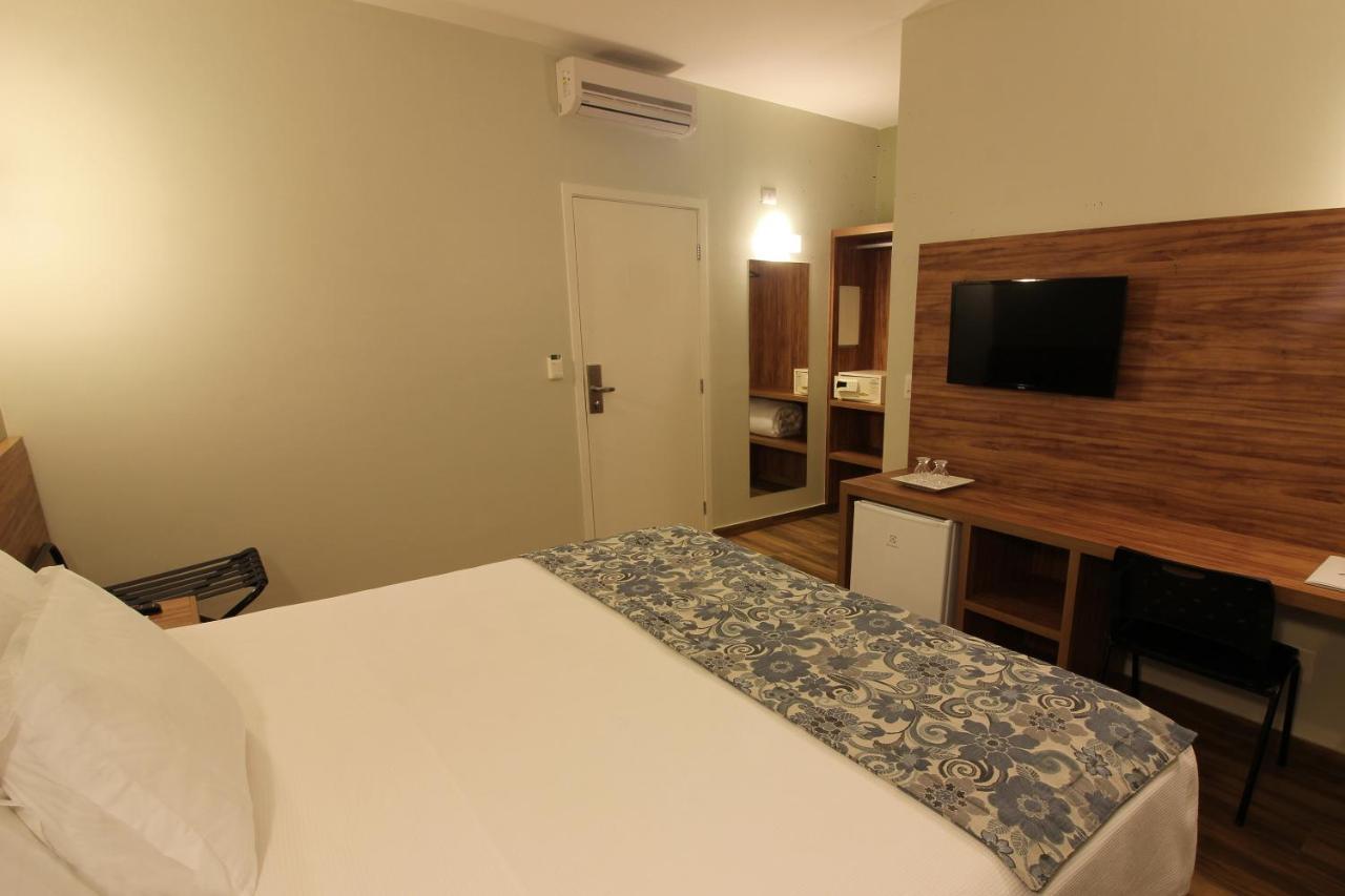 Impar Suites Barão de Cocais Exteriör bild